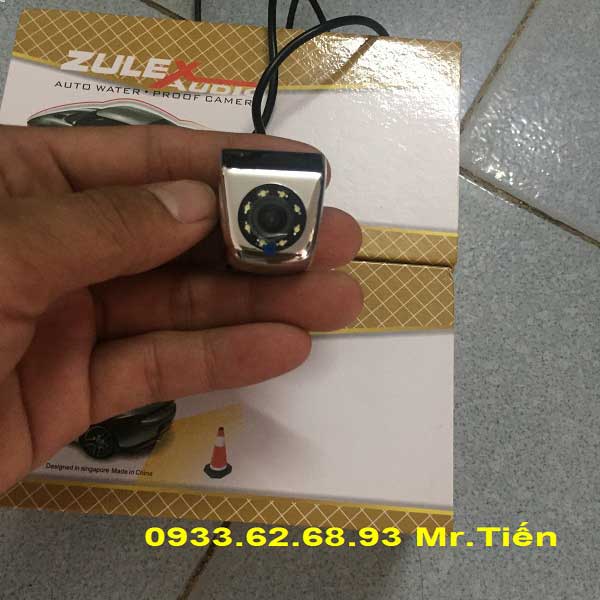camera lui cho xe hơi tại quan 1